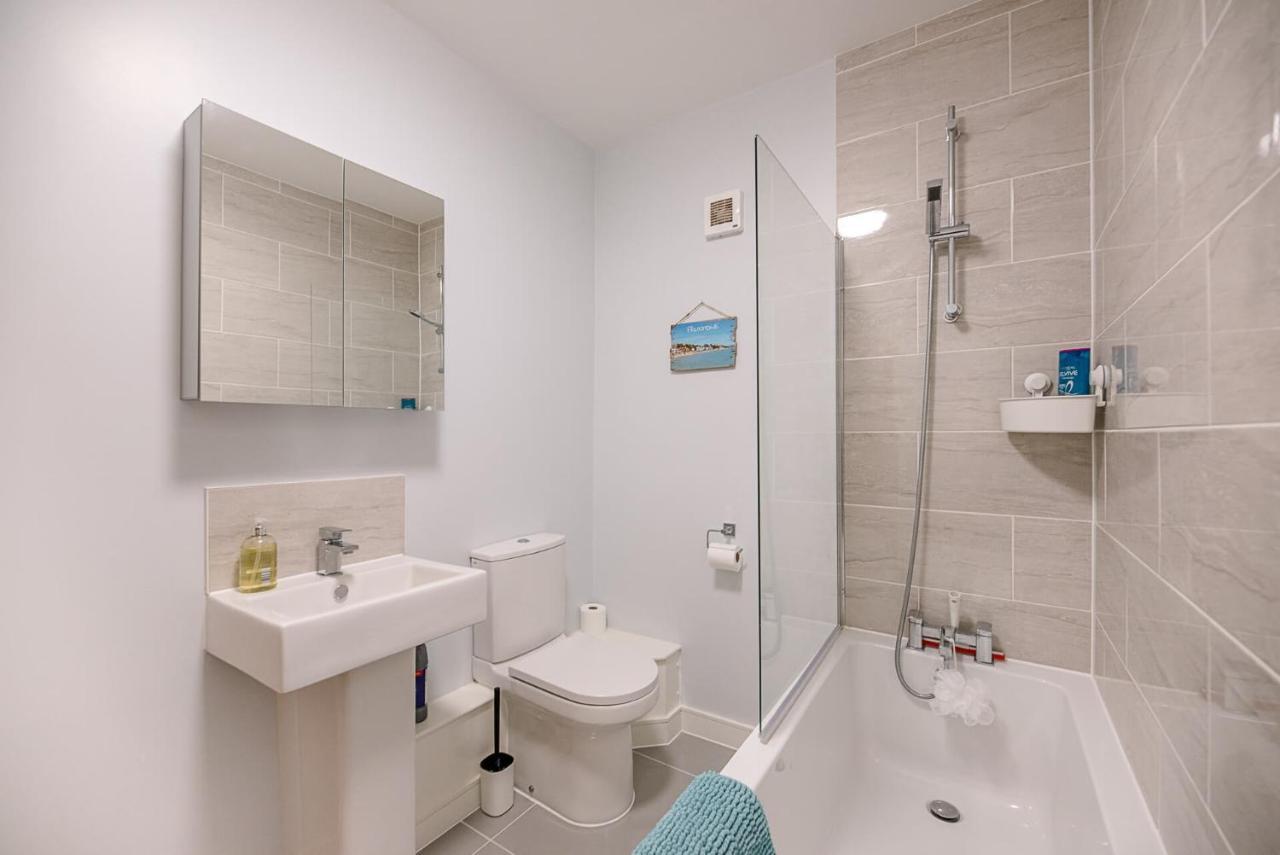 4 Buregate House, * Felixstowe